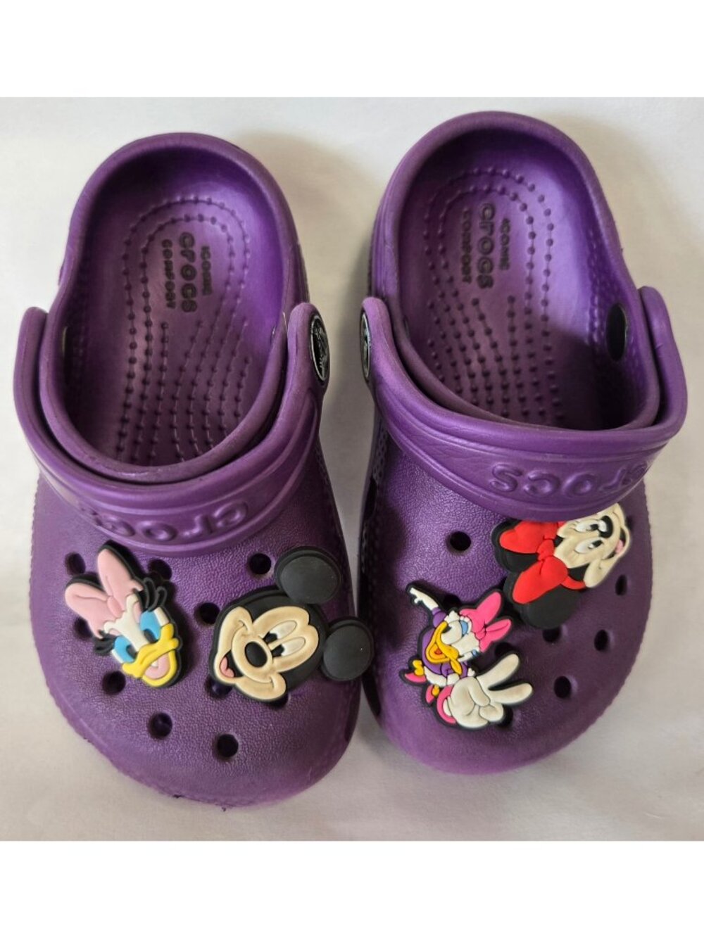 Toddler Classic Crocs With Purple Disney Jibbitz Size 7 Comfort Sport Mode